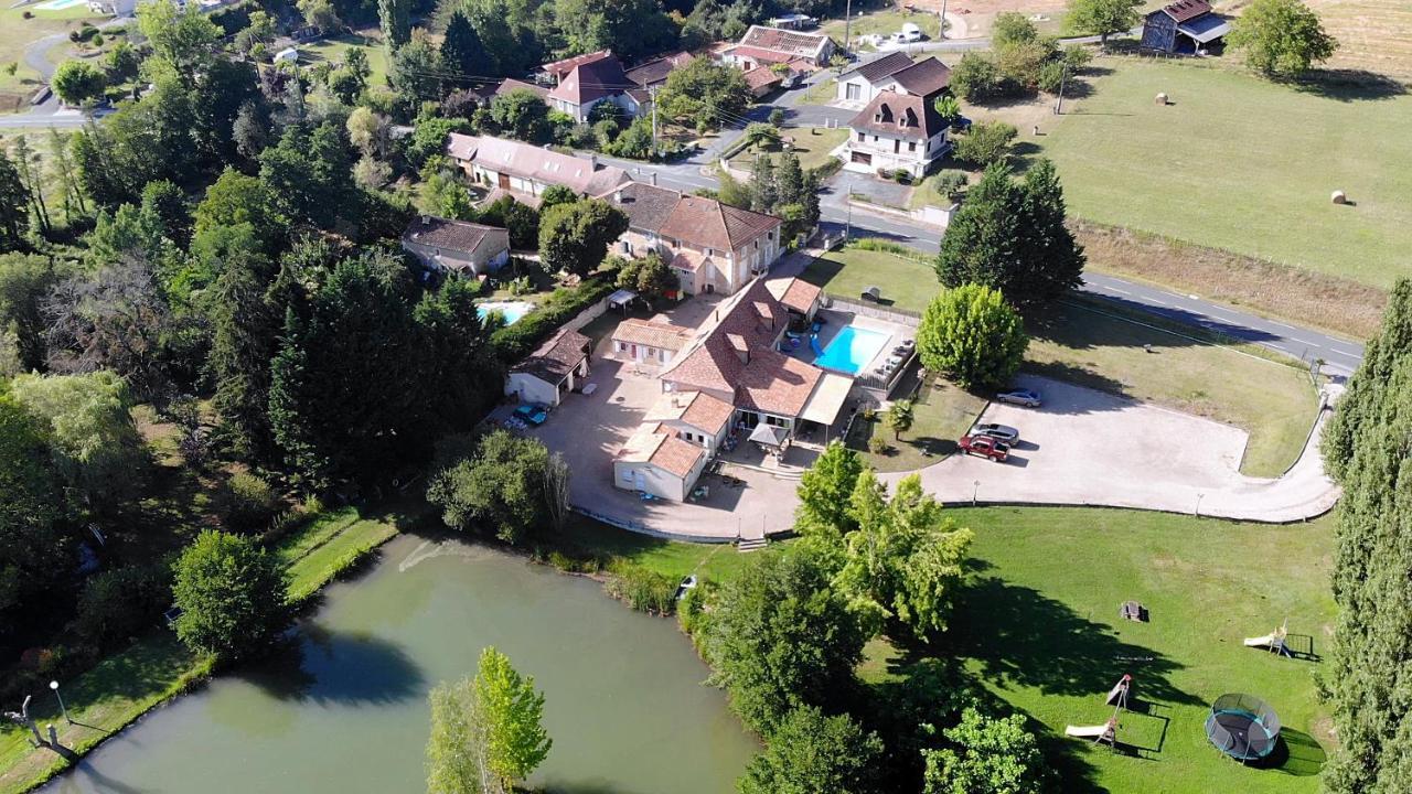 Le Domaine De L'Etang De Sandanet Issac Dış mekan fotoğraf